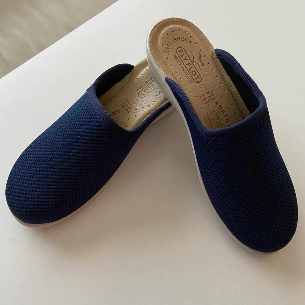 New Italian Flyflot slip on shoes